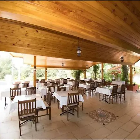 Boncuklu Otel *