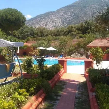 Boncuklu Ξενοδοχείο *